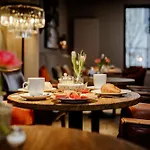 Altstadt-hotel 3*