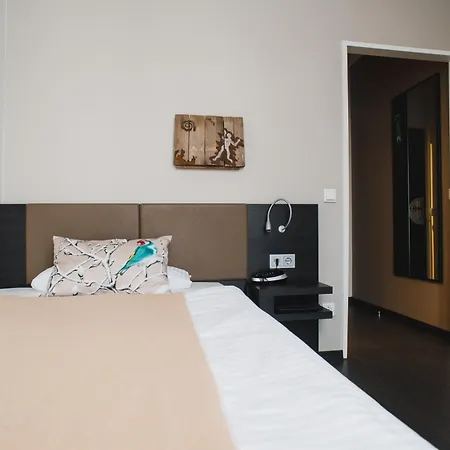 Altstadt-hotel فندق 3*