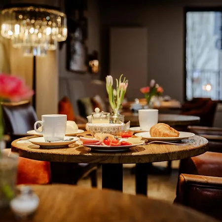 Altstadt-hotel 3*