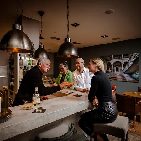 Altstadt-hotel 3*