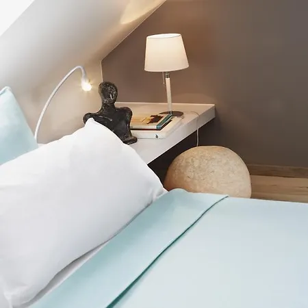 Altstadt-hotel מלון 3*