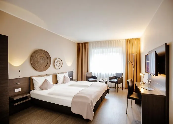 Hotel Altstadt-hotel 3*